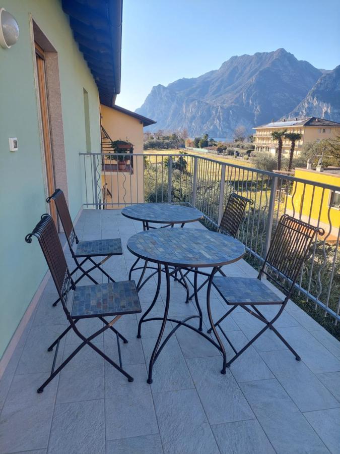 La Bougainville - Luxury Apartment Torbole Sul Garda Exterior foto